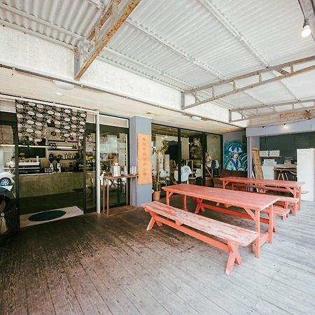 Aien Coffee & Hostel Chatan Εξωτερικό φωτογραφία