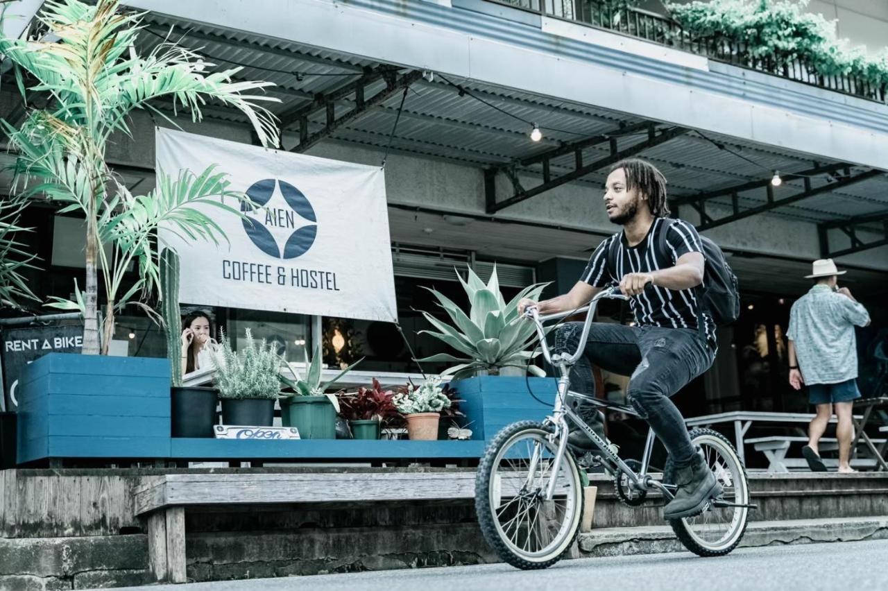 Aien Coffee & Hostel Chatan Εξωτερικό φωτογραφία
